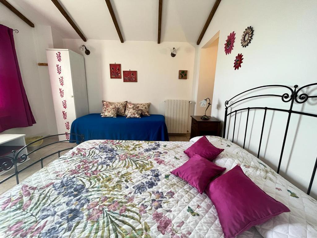 A Casa Di Amici Bed & Breakfast Tuscania Exterior photo